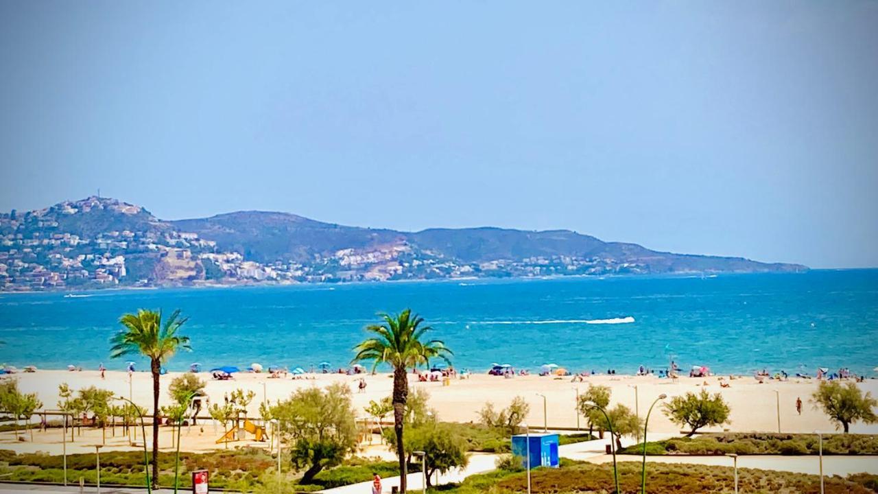 Face A La Mer - Vue Epique, Climatisation, Wifi, Draps Inclus Empuriabrava Buitenkant foto